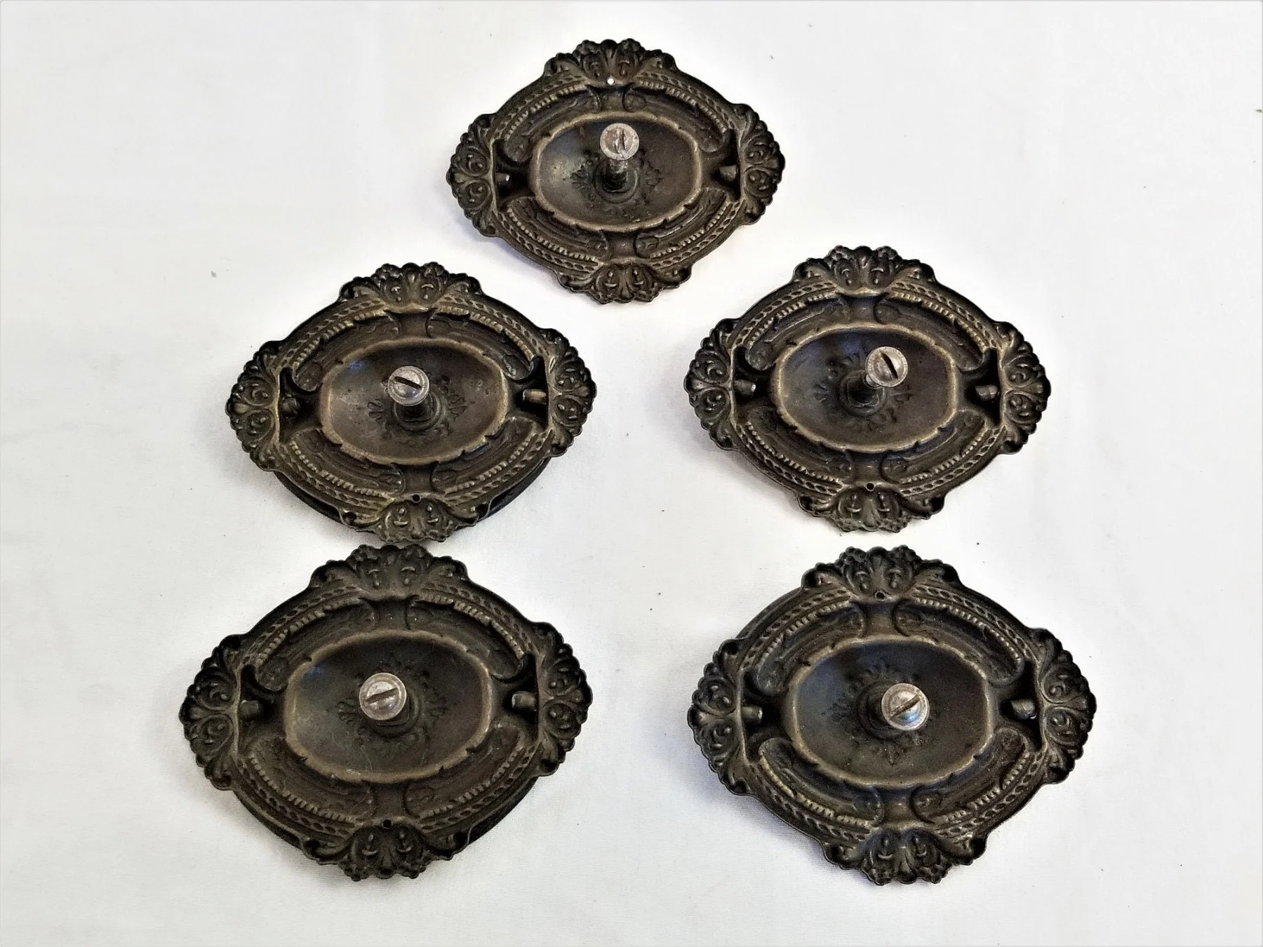 Set of 5 Antique Victorian Single Post Drawer Pulls | Classic Style Pressed Brass Dresser Cabinet Handles | Old Vintage Furniture Hardware - Image 4